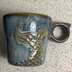 Collectible Starbucks “Siren collection” Mermaid tail mug 2014